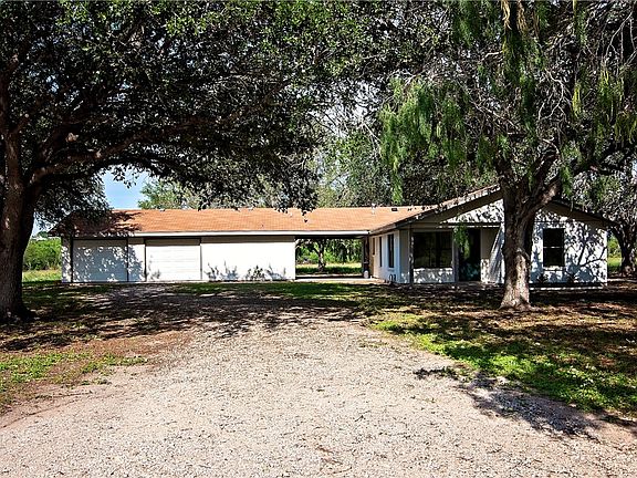 2nd image of 202 Ranch Rd