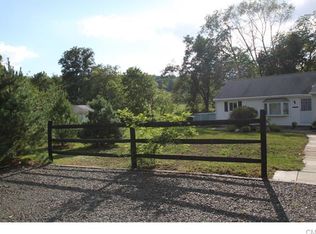 681 Kent Rd, Gaylordsville, CT 06755