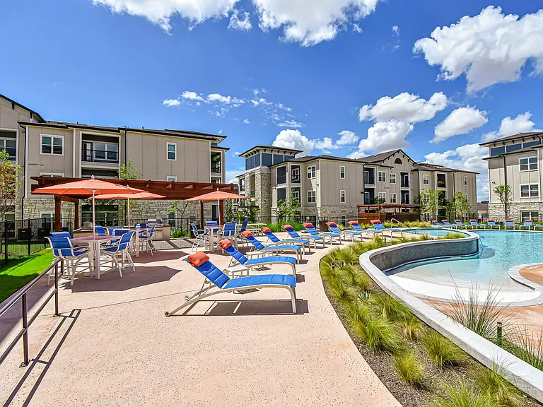 Aspire at Live Oak — Photo 15
