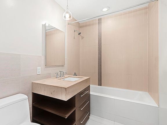 4th image of 509 48th Ave APT 5H