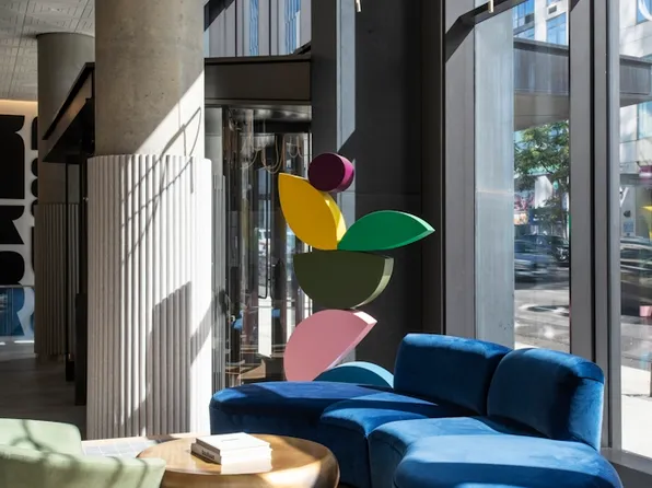 311 11th Avenue image 8 of 24