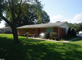 702 S Main St, Beebe, AR 72012