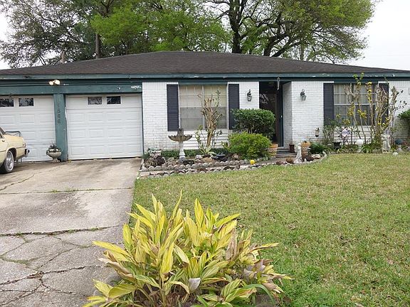 2nd image of 11866 S Evelyn Cir
