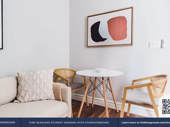 209 East 25th Street image 6 of 23