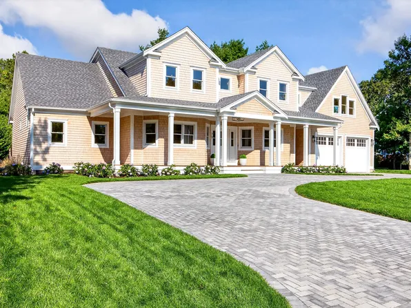 9 Pams Way, East Falmouth, MA 02536
