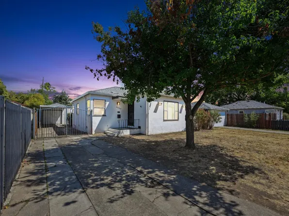 3829 39th St, Sacramento, CA 95820
