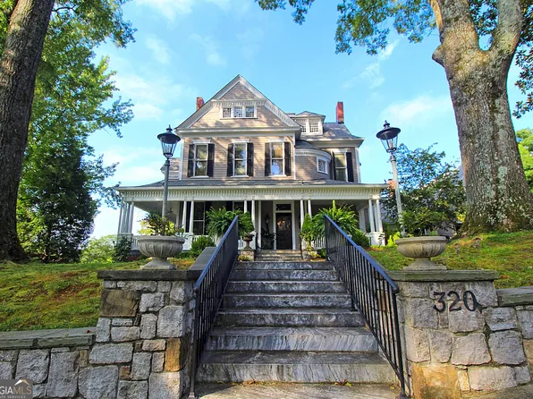 320 E 3rd Ave, Rome, GA 30161