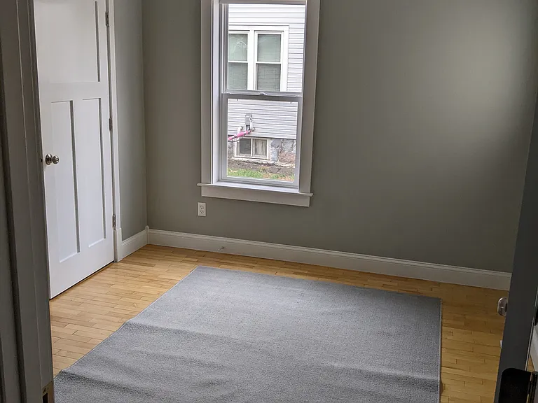 1003 N Richmond St — Photo 6
