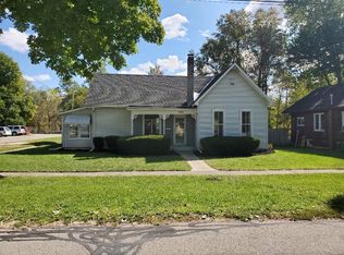 201 S Sycamore St, North Manchester, IN 46962