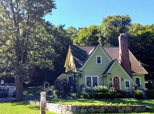 72 Dodgingtown Rd, Bethel, CT 06801