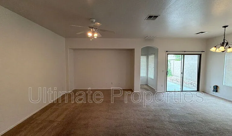 13849 W Maui Ln — Photo 7