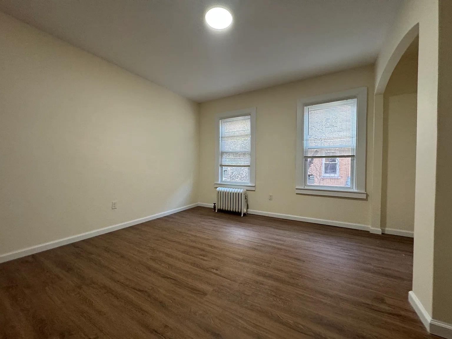 1 bed, 700 sqft, $1,195 — Photo 3