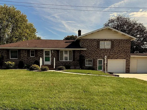 147 Victoria Pl, Davidsville, PA 15928