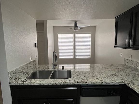3rd image of 1009 River Ranch Dr Unit A-l