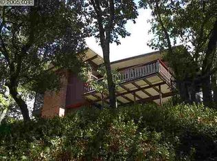 150 Camino Sobrante, Orinda, CA 94563