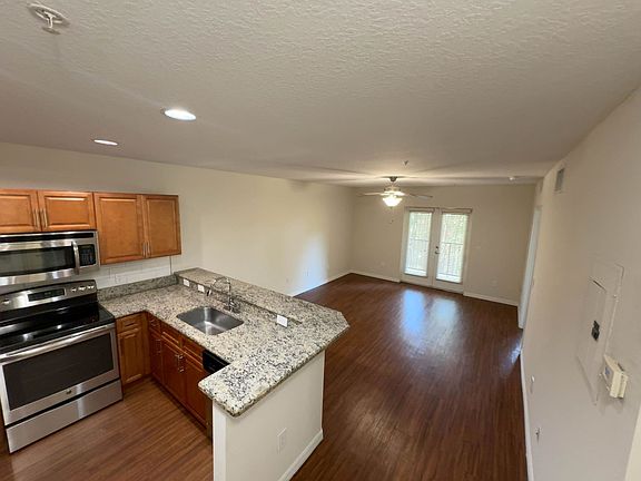 2nd image of 5100 S Macdill Ave Unit 218
