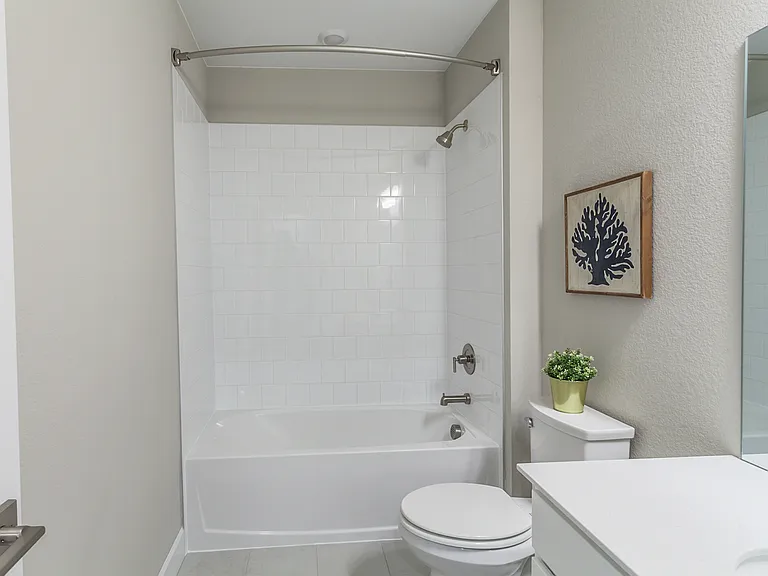 Upstairs main bath.