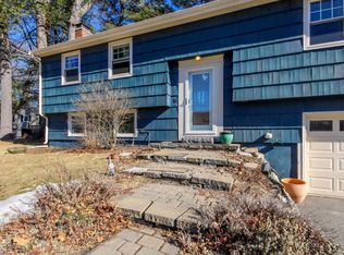 18 Candlewyck Ter, Portland, ME 04102