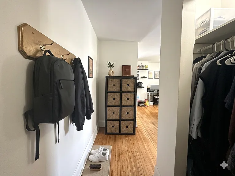 15 Hubbard Blvd #21 — Photo 6