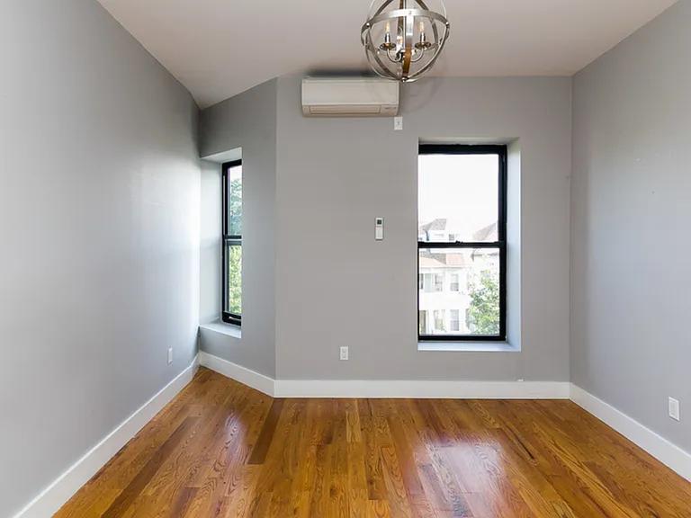 271 Martense St #3R — Photo 3
