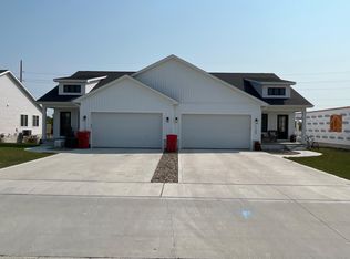 1108 Westview Dr, Huxley, IA 50124