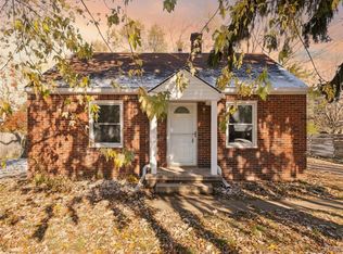 49934 W Huron River Dr, Van Buren Township, MI 48111