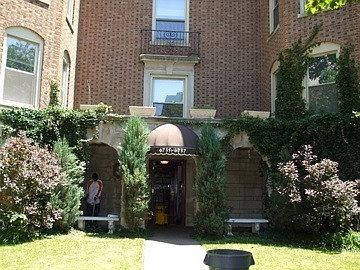 1st image of 6737 S Oglesby Ave APT 2B