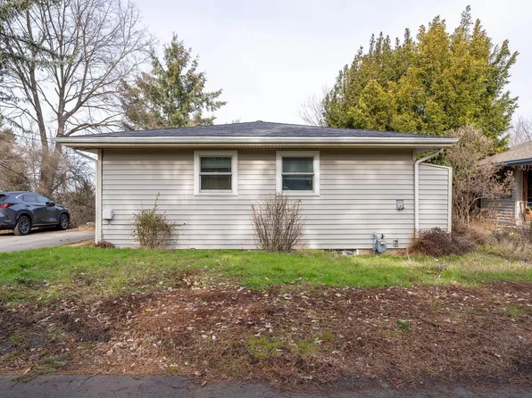 305 SE Jackson St, Pullman, WA 99163