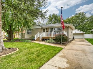 7940 Tapper Ave, Munster, IN 46321