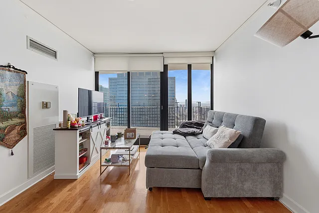 1 bed, 687 sqft, $2,750 — Photo 2