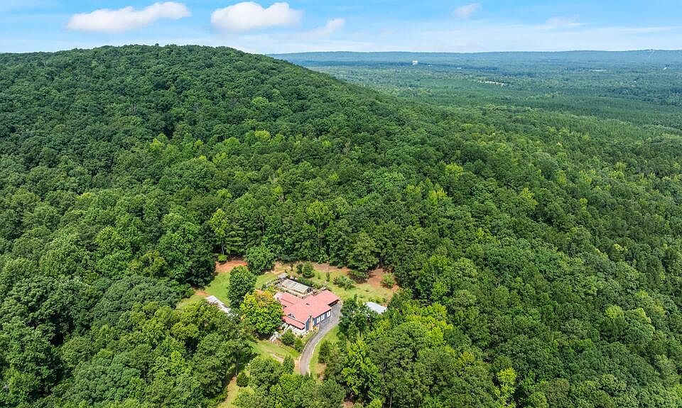 1st image of 460 Roger Copeland Rd