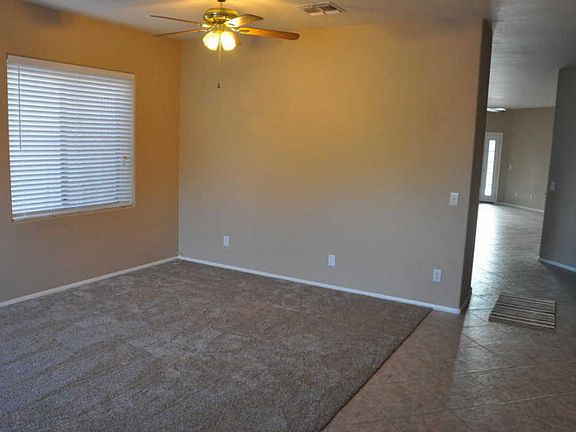 4th image of 16342 N Naegel Dr
