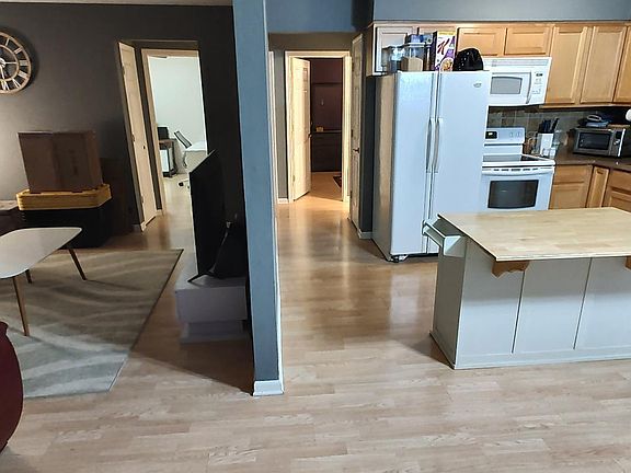 5th image of 6838 S Lode Dr #3A