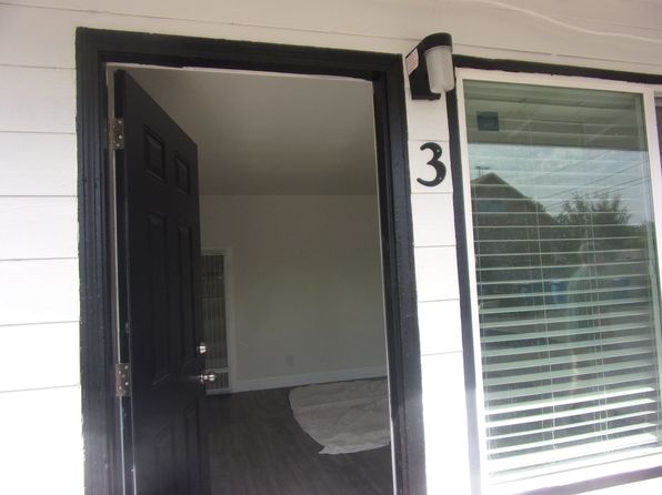 271 W Walnut St #3