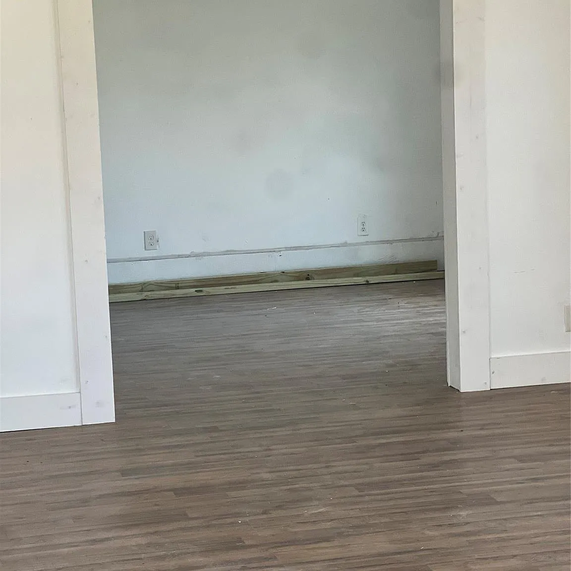 4 bed, 2.0 bath, 1793 sqft, $1,555 — Photo 2