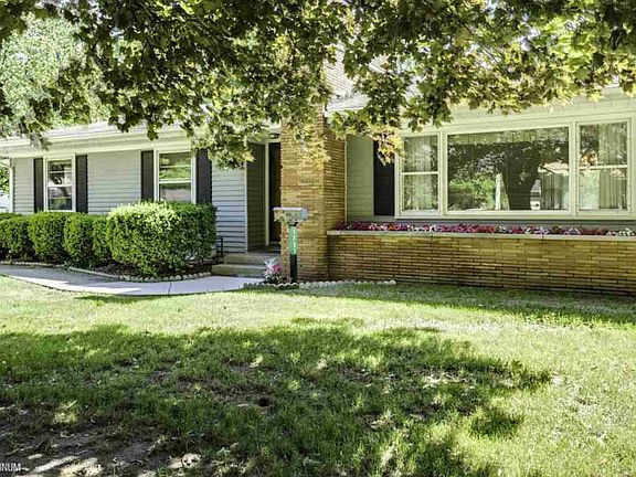 3rd image of 1737 Connecticut Ave
