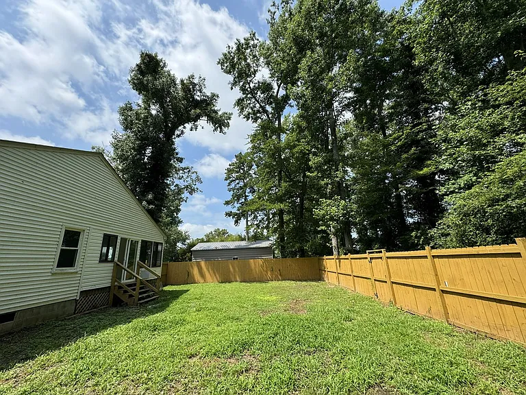 2112 Munden Point Rd — Photo 37