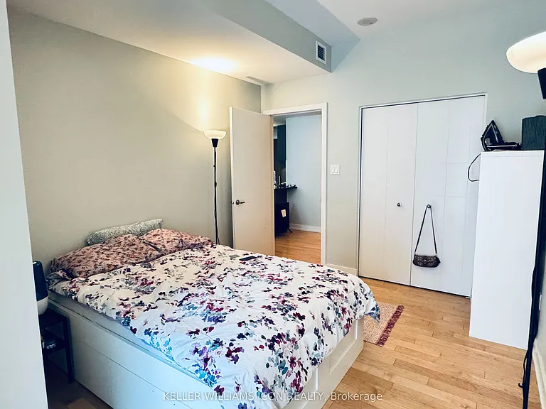 40 Nepean St #301 — Photo 14
