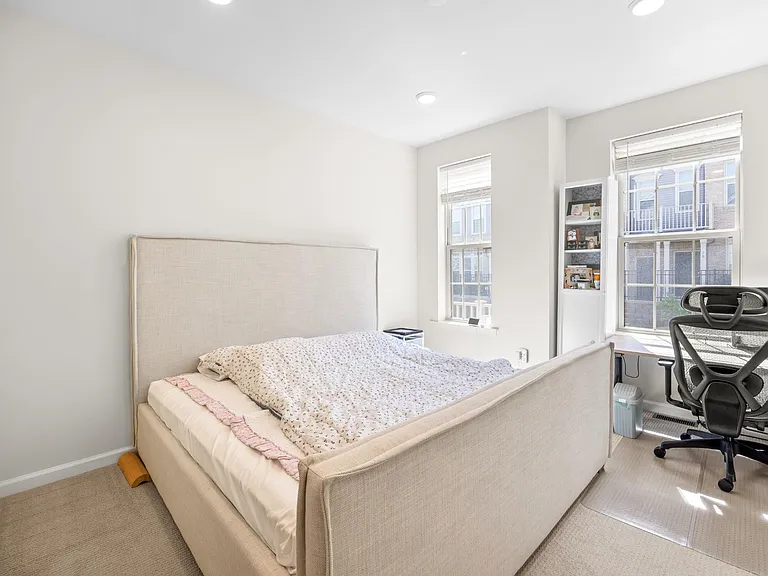 11 Leahy Dr — Photo 13