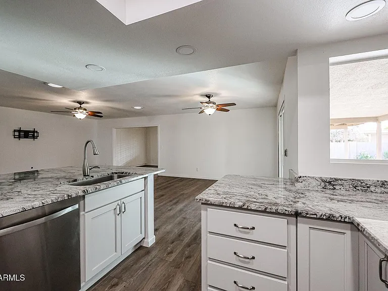 26033 S Hollygreen Dr — Photo 18