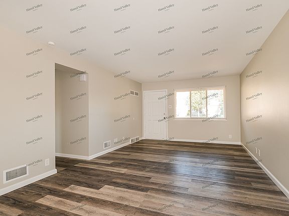 4th image of 820 Mullanphy Ln