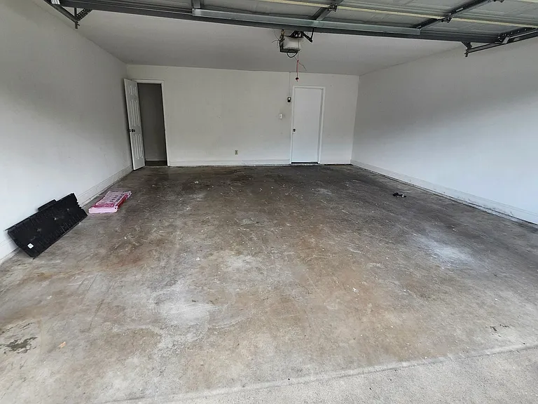 2423 Springmont Ct #2425 — Photo 7