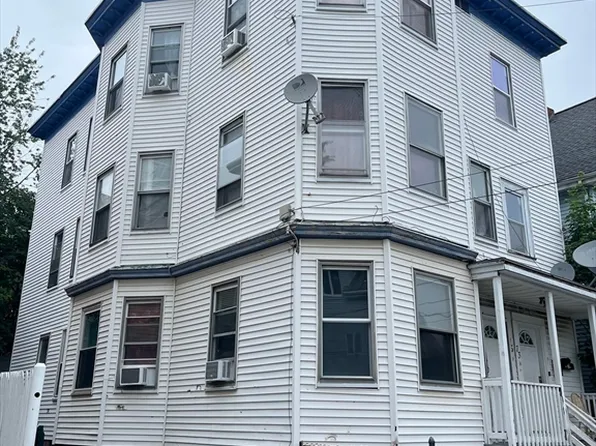 73 Woodman St, Lynn, MA 01905