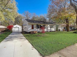 73 Merlham Dr, Madison, WI 53705