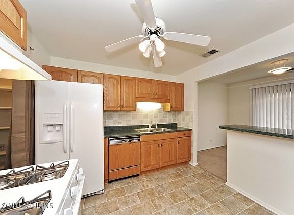 3rd image of 1155 Silverwood Ct APT C2