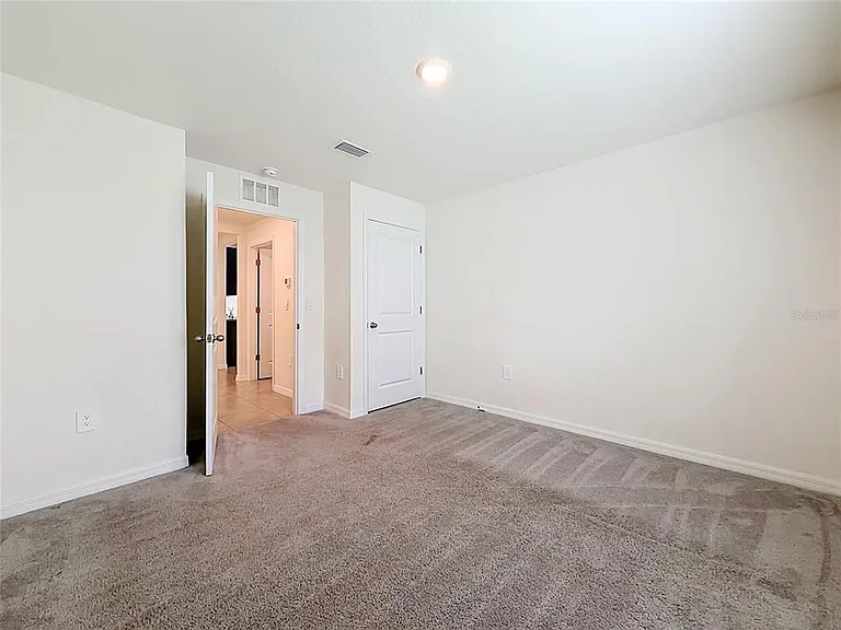 6698 SE 3rd Loop — Photo 22