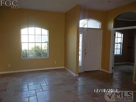 3rd image of 2704 SW 11th Ave