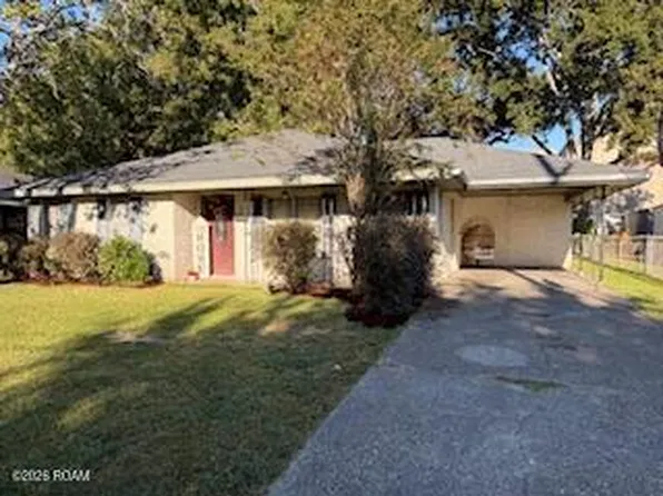 110 Adoue St, Houma, LA 70360