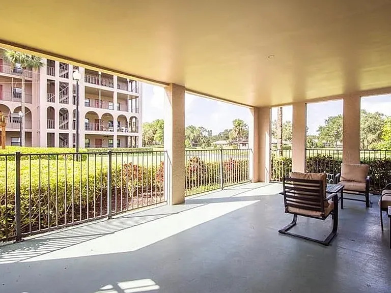 6150 Gulfport Blvd S #101 — Photo 5