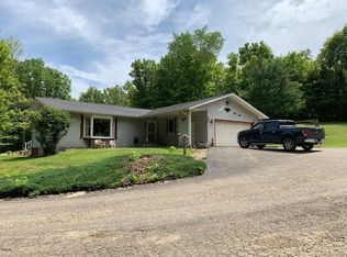 8890 Maysville Pike, Roseville, OH 43777